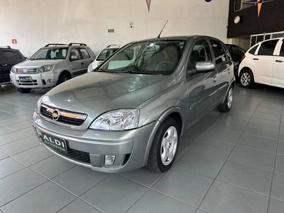 CHEVROLET CORSA 1.4 MPFI MAXX 8V FLEX 4P MANUAL CHEVROLET CORSA 1.4 MPFI MAXX 8V FLEX 4P MANUAL